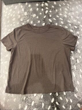 lululemon athletica Women’s Short Sleeve Crew Tee in Taupe Brown